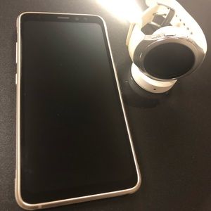 Samsung Galaxy s8 active & s2 gear watch